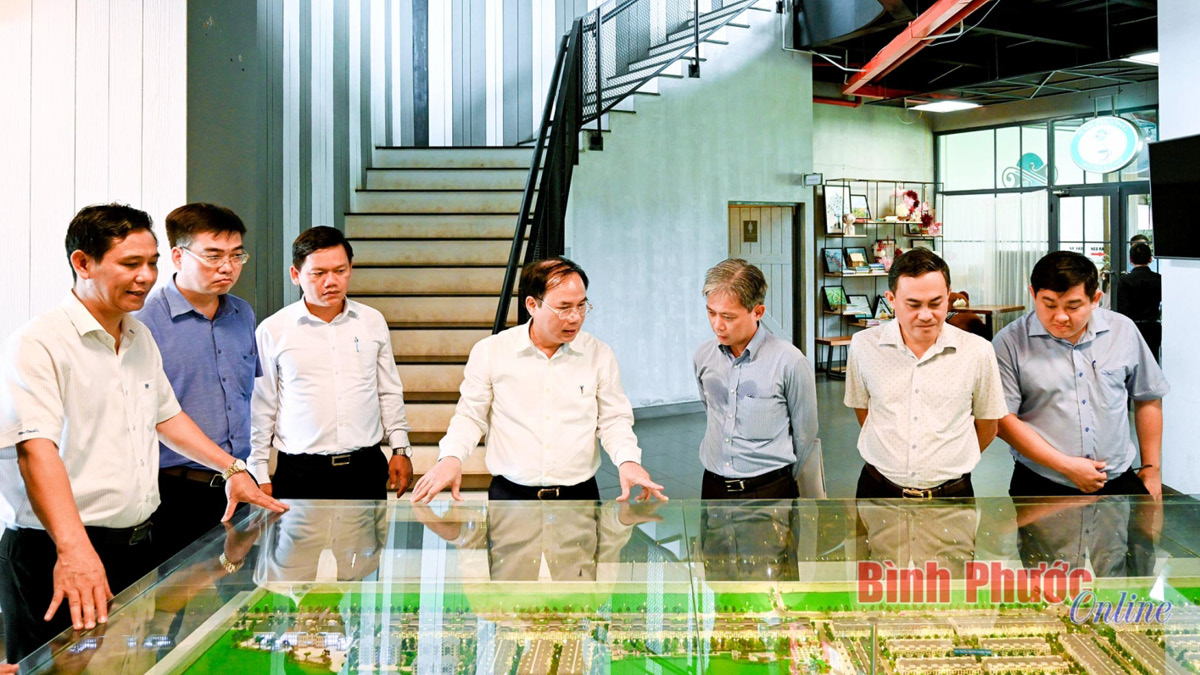 Cát Tường Group tiếp đón đoàn Bộ xây dựng