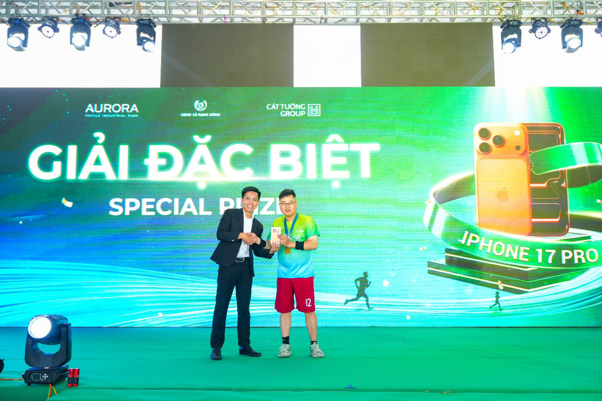Giải 1 may mắn Aurora Green Run