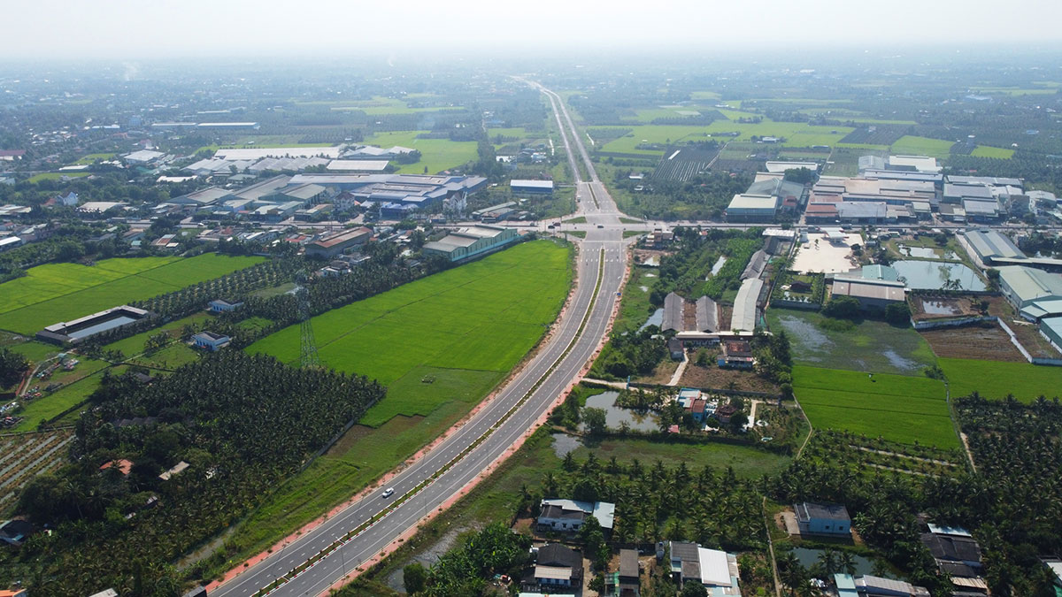 nút giao cao tốc TP HCM - Trung Lương